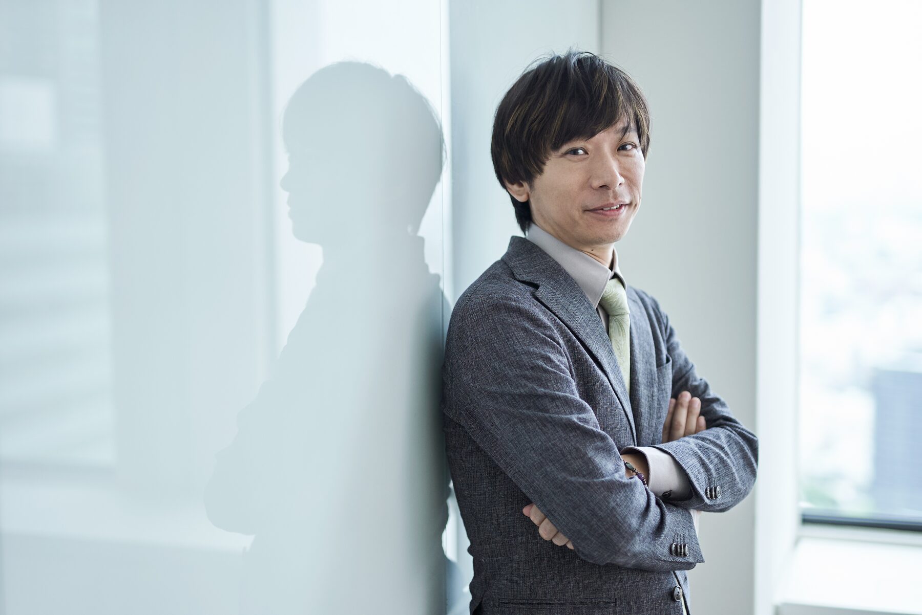戦略と結果を楽しむ、資産配分の本質。一喜一憂せず、投資を長く楽しむために。 アナリストたちの視点と素顔